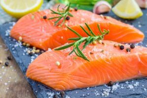 Filet de saumon dans l'alimentation d'un homme à libido réduite